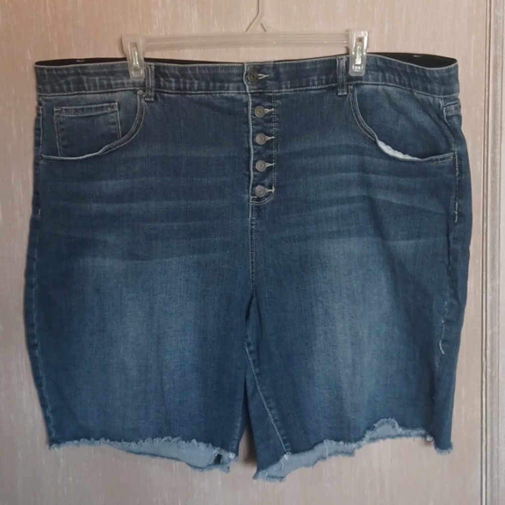 Raw Hem Bermuda Shorts!